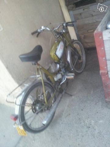 mofa-mit-sachs-motor-8502564430.jpg
