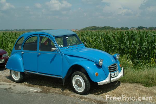 29_07_23---Citroen-2CV_web.jpg