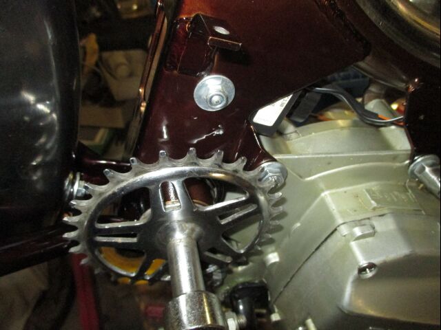 Tigra Motorschrauben korrekter Zusammenbau.jpg