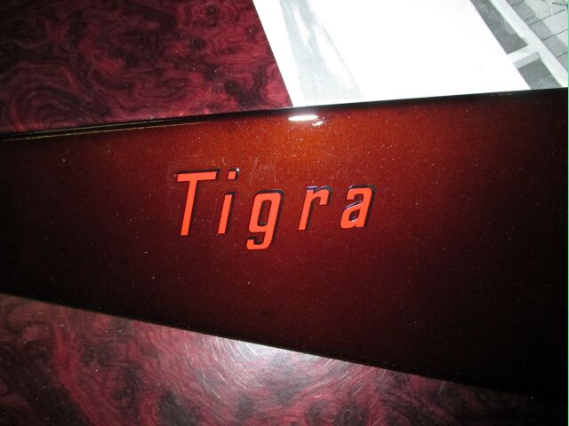 Tigra Aufkleber III.jpg
